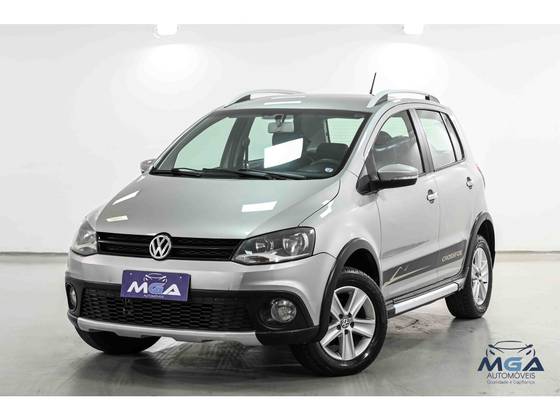 VOLKSWAGEN CROSSFOX 1.6 MI FLEX 8V 4P MANUAL